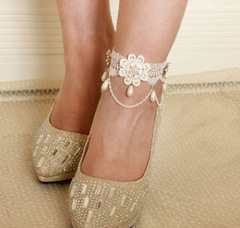 Floral Pearl Barefoot Anklet